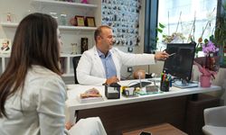 Meme kanseri erken teşhis edilen 37 yaşındaki öğretmen hastalığı erken tanıyla yendi