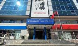 İzmir'de Menderes Belediyesi'ne Operasyon! Başkan İlkay Çiçek Dahil 21 Gözaltı