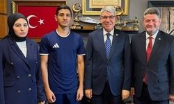 Milletvekili Gülsoy TBMM’de Misafirlerini Ağırladı