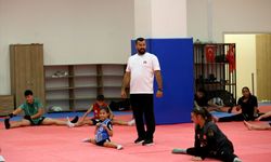 Muaythai yaz spor okullarından dünya ve Avrupa şampiyonları çıktı
