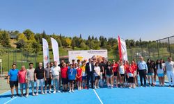Osmaniye Tenisinde Büyük Gurur! Rakiplerini Geçip Yarı Finale Yükseldiler