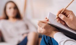 Psikolojik desteğe ihtiyaç duyduğunuzu gösteren 5 belirti