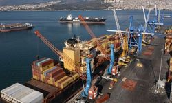 233,3 Milyar Dolarlık Dev Ticaret! Türkiye İhracatta Vites Yükseltti