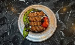 Acılı Kıyma Kebabının Yanında En İyi Ne Gider