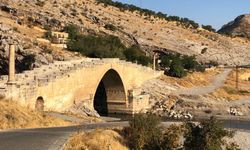 Adıyaman Cendere Köprüsü Tarihe Meydan Okuyor