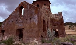 Aksaray’ın 1500 Yıllık Mirası: Kızıl Kilise