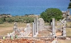 Tiyatrosu, Hamamları Ve Mozaikleriyle Anemurium Antik Kenti