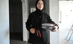 Babasından öğrendiği elektrikçilikte kadın usta oldu