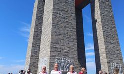 60 Yaş Üstü Bocce Takımından Çanakkale’de Anlamlı Şehitlik Ziyareti