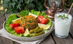 Osmaniye’de Demleme Usulü Kısır Tarifi