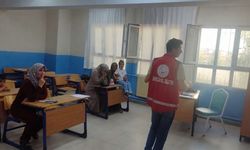 Bahçe’de Velilere Okul ve Aile Eğitimi Verildi