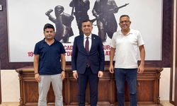 Hatay Dörtyol'da İş İnsanları Kaymakam Keklik'i Ziyaret Etti