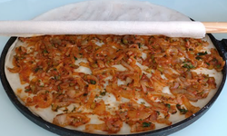 Yumuşacık Soğanlı Börek Nasıl Yapılır?