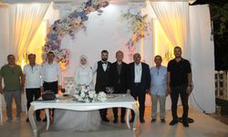 Erzin Kaymakamı Yunus Emre Akpınar Genç Çiftin Mutluluğuna Ortak Oldu