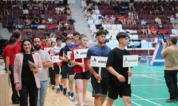 Hatay'da Büyükler Türkiye Badminton Şampiyonası başladı