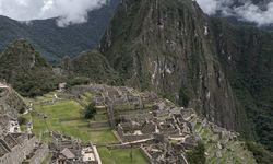Machu Picchu: And Dağları’nın Zirvesindeki Gizemli İnka Şehri