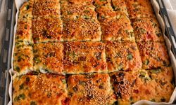 İstanbul’da Börek Tadında Pırasalı Kek Nasıl Yapılır?