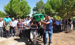 KKTC'de geminin batması sonucu hayatını kaybeden Şerif Özdemir'in cenazesi Mersin'de toprağa verildi