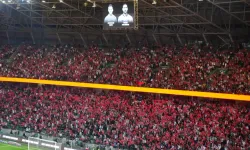Kocaeli Stadyumu’nda Duygu Dolu Anlar: Uçar ve Kalender Unutulmadı