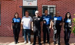 Mersin İl Emniyet Müdürü Fahri Aktaş esnaf ve vatandaşlarla görüştü