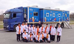 Migros Bilim Ateşböceği Öğrenim Birimi dördüncü yılında da deprem bölgesindeki çocuklara ulaşıyor
