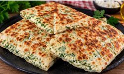 Osmaniye’de Peynirli Katmer Böreği Nasıl Yapılır?