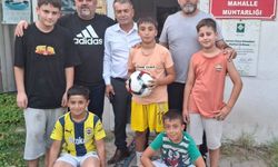 Rahime Hatun Mahallesi’nde Çocuklara Futbol Topu Sevinci