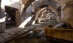 Smyrna Antik Kenti’nde 2 bin yıllık keşif! Yeni duvar resimleri ortaya çıktı