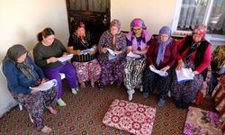 Tiyatrocu Ümmiye Koçak'ın oyunu bağımlılığın yaralarını anlatacak