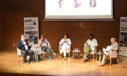 Uluslararası Girişimcilik Forumu'nda yapay zekanın iş dünyasına etkileri ele alındı