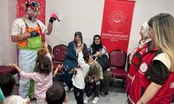 Kadirli'de Çocuklar Yaşlılarla Bir Araya Geldi