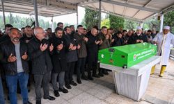 Adana'da trafik kazasında ölen kişinin cenazesi defnedildi