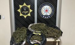 Adana'da uyuşturucu operasyonunda yakalanan 2 zanlı tutuklandı