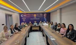 AK Parti Düziçi Kadın Kolları Toplantıda Bir Araya Geldi