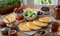 Az Yağlı Tavada Pişen Pankek Tarifi