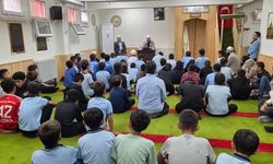 Bahçe İlçe Müftüsü Osman Düger Gençlerle Bir Araya Geldi