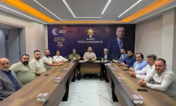 Düziçi’nde AK Parti Yönetimi Haftalık Toplantısını Yaptı