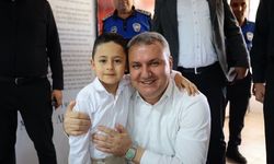 “Geleceğimize Yatırım” Diyerek Harekete Geçti! Mustafa İba’dan Okullara Destek