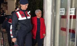 Çukurova Belediyesine yönelik operasyonda gözaltına alınan 49 kişi adliyeye sevk edildi