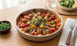 Fırında Soslu Misket Köfteli Patates Nasıl Yapılır