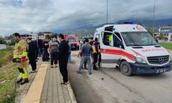 Hatay Hassa'da İki Araç Kazaya Karıştı 1 Kişi Yaralandı