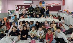 Hatay İtfaiyesi İskenderun’da Miniklere Eğitim Verdi