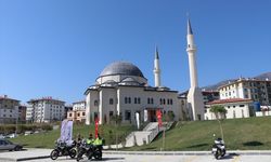 Hatay'da depremlerin ardından 138'inci cami ibadete açıldı