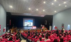 Hatay’da Gençler Yapay Zekâ Konferansında Buluştu