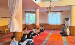 Osmaniye Kadirli'de Öğrenciler Camide Bir Araya Geldi