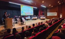Kadirli'de liseler arası bilgi yarışması yapıldı