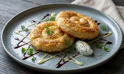 Kolay Börek Tarifi Fırından Çıkar Çıkmaz Tükeniyor