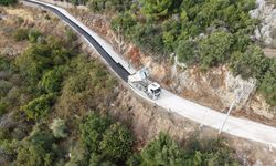 Kumluca'da Erentepe Mahallesi'nin 4,5 kilometrelik yolu asfaltlandı
