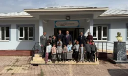 Hasanbeyli Kaymakamı Kürşat Yelli Öğrencilerle Buluştu