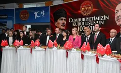 Osmaniye'de 29 Ekim Kabul Törenine MHP İl Yönetiminden Katılım